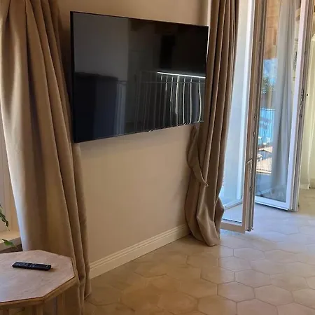 Lakeview Jonny House On The Roofs Apartamento Lezzeno