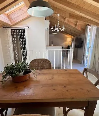 Lakeview Jonny House On The Roofs Lezzeno