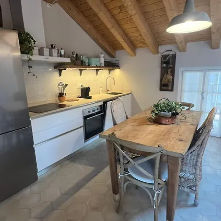 Apartamento Lakeview Jonny House On The Roofs