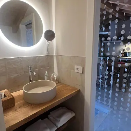 Lakeview Jonny House On The Roofs * Lezzeno