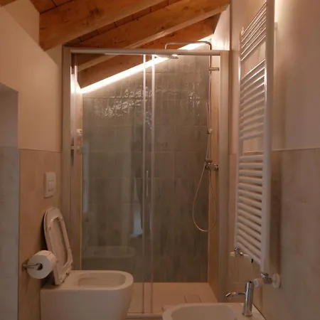 Apartamento Lakeview Jonny House On The Roofs *