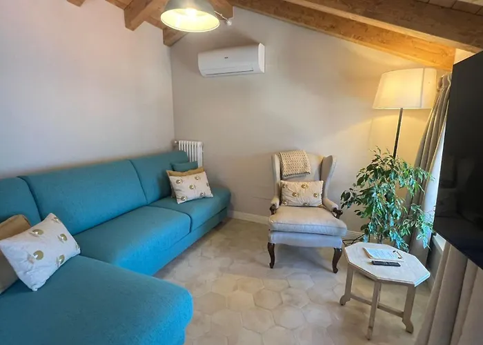 Lakeview Jonny House On The Roofs Lägenhet