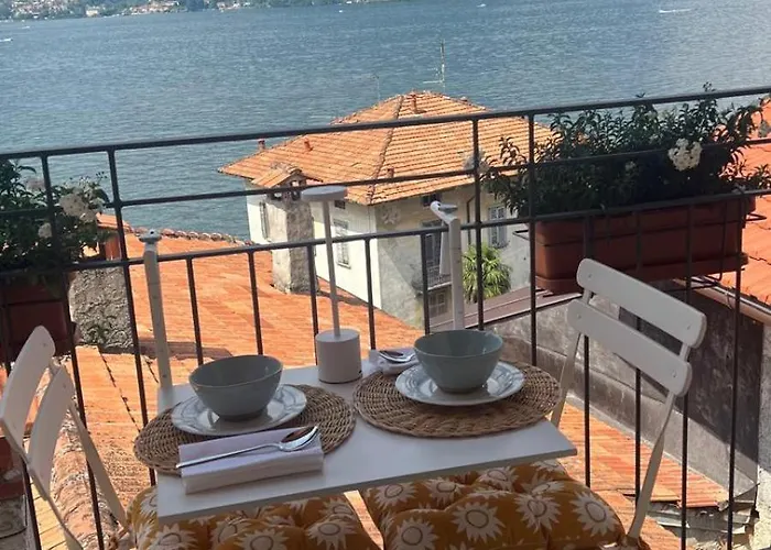 דירה Lakeview Jonny House On The Roofs לצנו