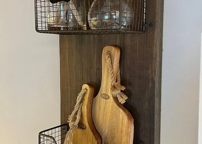 Lakeview Jonny House On The Roofs דירה לצנו