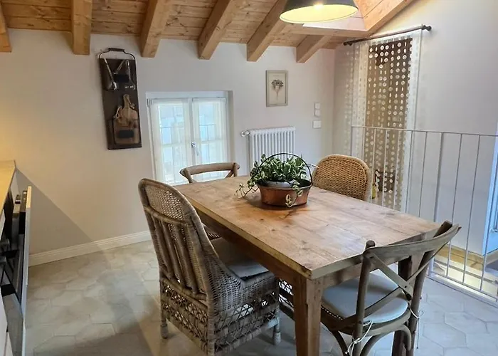 Lakeview Jonny House On The Roofs דירה