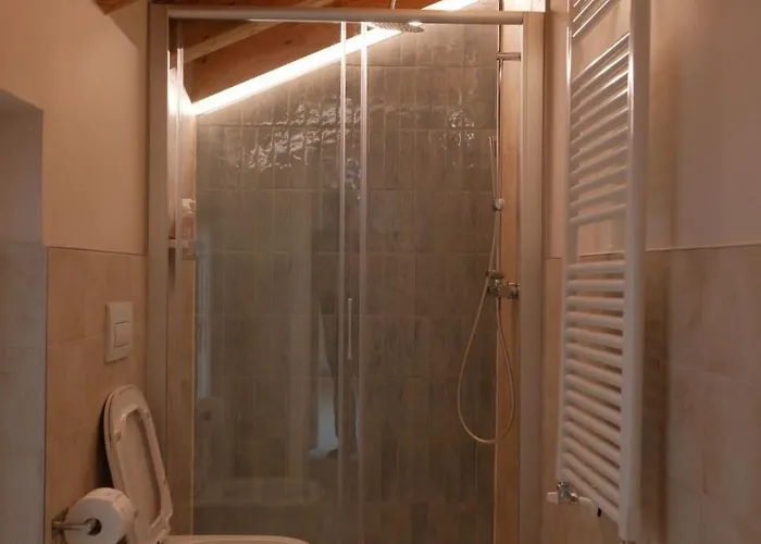 דירה Lakeview Jonny House On The Roofs *