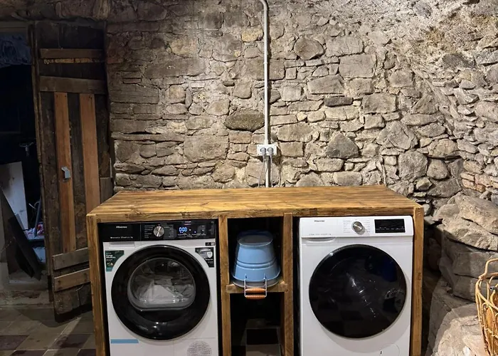 Lakeview Jonny House On The Roofs דירה לצנו